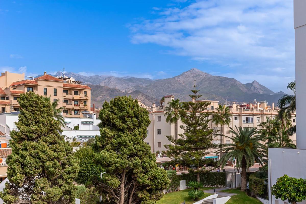 Andaluz Apartments Toboso Нерха Екстер'єр фото