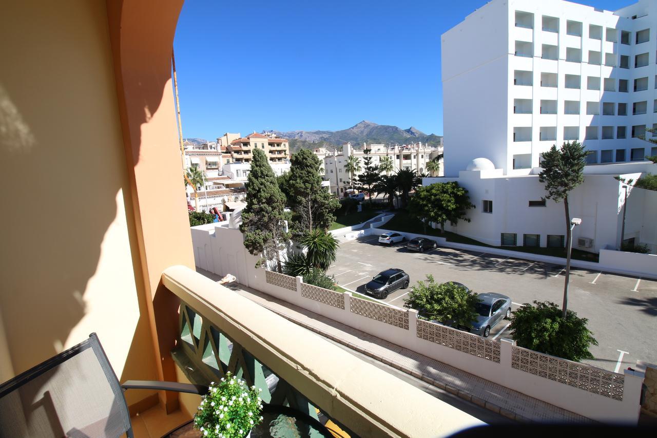 Andaluz Apartments Toboso Нерха Екстер'єр фото